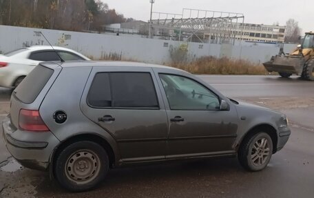 Volkswagen Golf IV, 2002 год, 230 000 рублей, 2 фотография