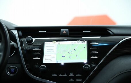 Toyota Camry, 2020 год, 2 950 000 рублей, 13 фотография