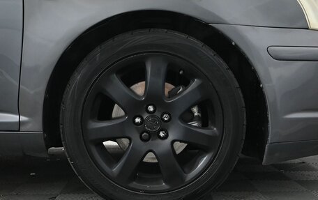 Toyota Avensis III рестайлинг, 2006 год, 950 000 рублей, 11 фотография