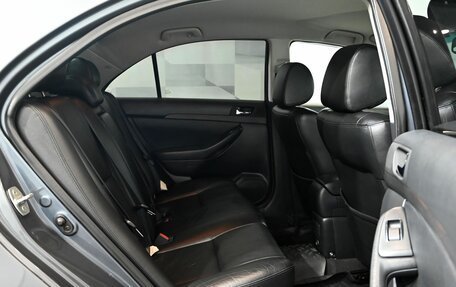 Toyota Avensis III рестайлинг, 2006 год, 950 000 рублей, 18 фотография