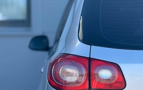 Volkswagen Tiguan I, 2010 год, 960 000 рублей, 18 фотография