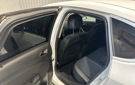 Opel Astra J, 2012 год, 660 000 рублей, 13 фотография