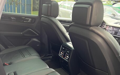 Porsche Cayenne III, 2020 год, 6 450 000 рублей, 7 фотография