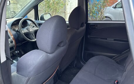 Mitsubishi Colt VI рестайлинг, 2004 год, 450 000 рублей, 8 фотография