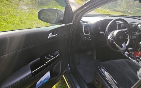 KIA Sportage IV рестайлинг, 2021 год, 3 200 000 рублей, 13 фотография