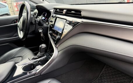 Toyota Camry, 2020 год, 2 900 000 рублей, 18 фотография