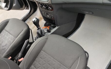 Renault Sandero II рестайлинг, 2017 год, 970 000 рублей, 7 фотография