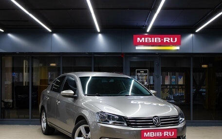 Volkswagen Passat B7, 2014 год, 1 249 000 рублей, 2 фотография