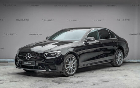 Mercedes-Benz E-Класс, 2021 год, 5 545 000 рублей, 1 фотография
