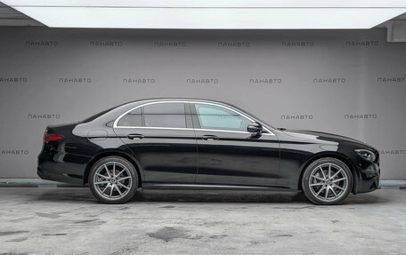 Mercedes-Benz E-Класс, 2021 год, 5 545 000 рублей, 5 фотография