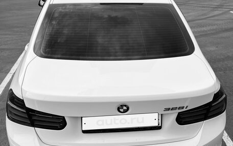 BMW 3 серия, 2011 год, 1 900 000 рублей, 2 фотография