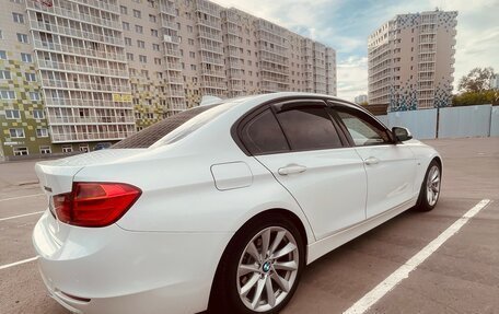 BMW 3 серия, 2011 год, 1 900 000 рублей, 5 фотография