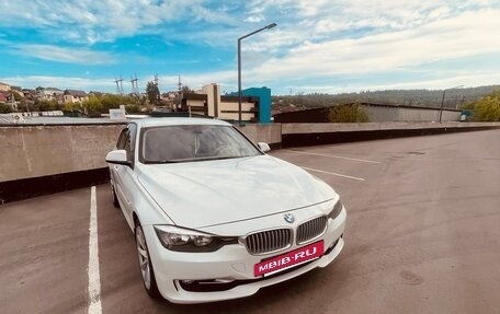 BMW 3 серия, 2011 год, 1 900 000 рублей, 3 фотография