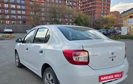 Renault Logan II, 2016 год, 680 000 рублей, 7 фотография