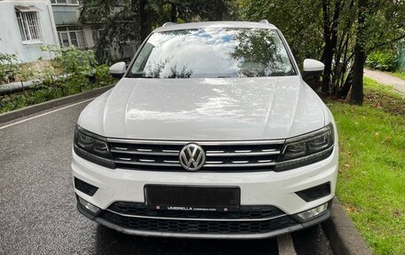 Volkswagen Tiguan II, 2017 год, 2 190 000 рублей, 3 фотография