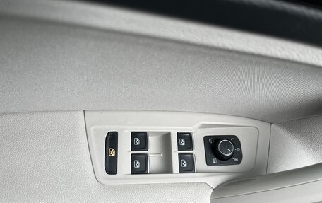 Volkswagen Tiguan II, 2017 год, 2 190 000 рублей, 5 фотография