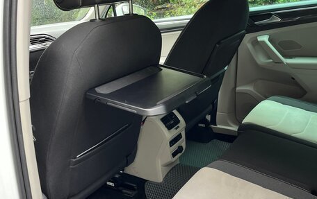 Volkswagen Tiguan II, 2017 год, 2 190 000 рублей, 11 фотография