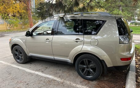 Mitsubishi Outlander III рестайлинг 3, 2007 год, 5 фотография