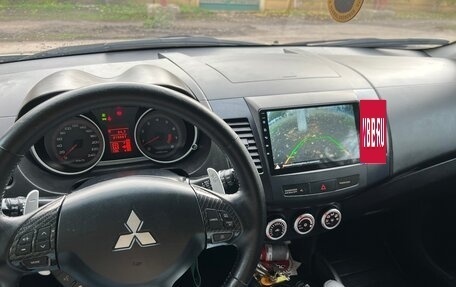 Mitsubishi Outlander III рестайлинг 3, 2007 год, 11 фотография