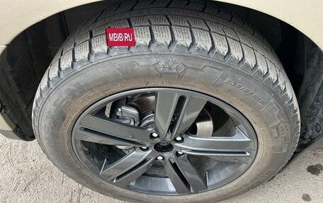 Mitsubishi Outlander III рестайлинг 3, 2007 год, 12 фотография