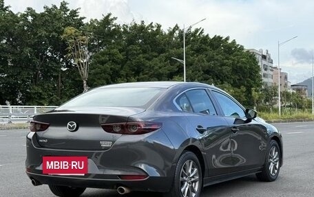 Mazda 3, 2021 год, 1 300 000 рублей, 16 фотография