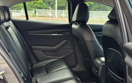 Mazda 3, 2021 год, 1 300 000 рублей, 23 фотография