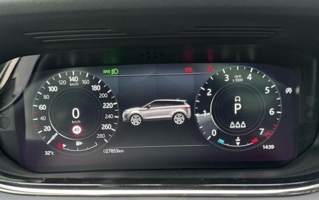 Land Rover Range Rover Evoque II, 2022 год, 2 700 000 рублей, 6 фотография