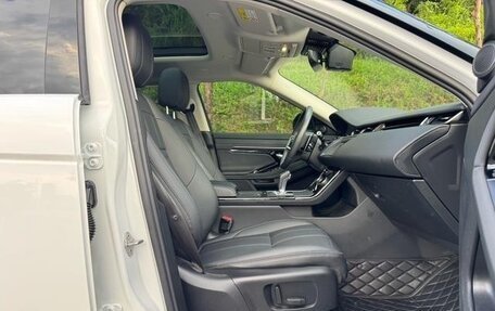 Land Rover Range Rover Evoque II, 2022 год, 2 700 000 рублей, 9 фотография