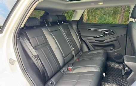 Land Rover Range Rover Evoque II, 2022 год, 2 700 000 рублей, 22 фотография