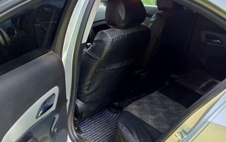 Chevrolet Cruze II, 2012 год, 700 000 рублей, 8 фотография