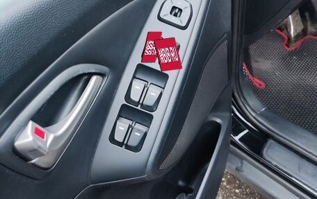 Hyundai ix35 I рестайлинг, 2012 год, 1 260 000 рублей, 12 фотография