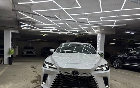 Lexus RX IV рестайлинг, 2025 год, 7 600 000 рублей, 6 фотография