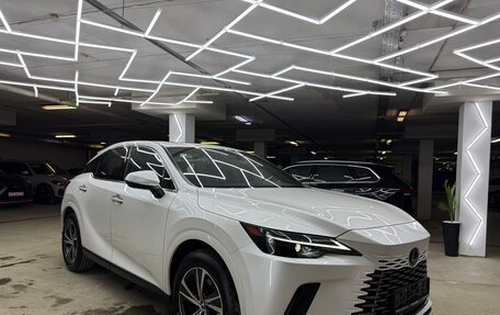 Lexus RX IV рестайлинг, 2025 год, 7 600 000 рублей, 7 фотография