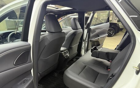 Lexus RX IV рестайлинг, 2025 год, 7 600 000 рублей, 23 фотография