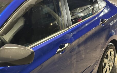 Hyundai Solaris II рестайлинг, 2013 год, 830 000 рублей, 11 фотография