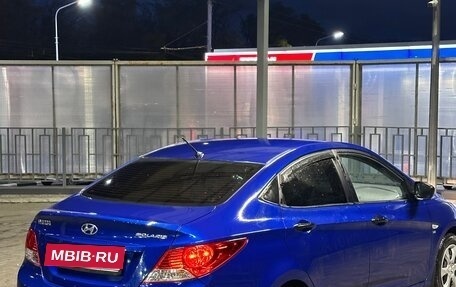 Hyundai Solaris II рестайлинг, 2013 год, 830 000 рублей, 4 фотография