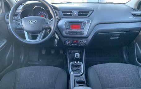 KIA Rio III рестайлинг, 2014 год, 930 000 рублей, 11 фотография