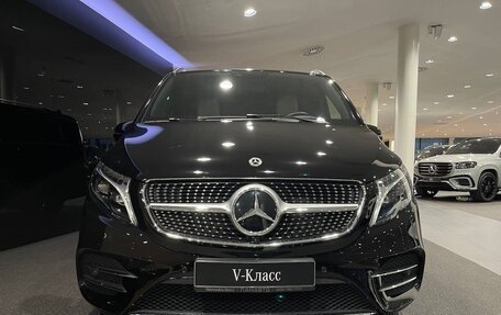 Mercedes-Benz V-Класс, 2023 год, 35 640 000 рублей, 7 фотография