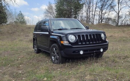 Jeep Liberty (Patriot), 2016 год, 2 050 000 рублей, 2 фотография