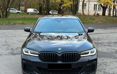 BMW 5 серия, 2020 год, 3 250 000 рублей, 2 фотография
