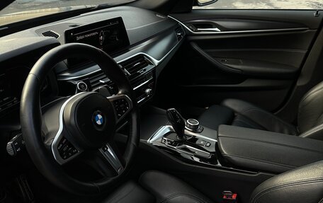 BMW 5 серия, 2020 год, 3 250 000 рублей, 10 фотография