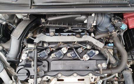 Toyota Vitz, 2012 год, 910 000 рублей, 8 фотография