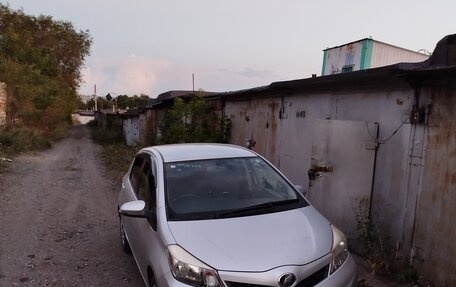 Toyota Vitz, 2012 год, 910 000 рублей, 10 фотография