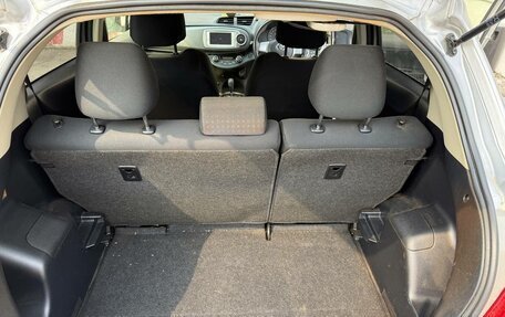 Toyota Vitz, 2012 год, 910 000 рублей, 15 фотография