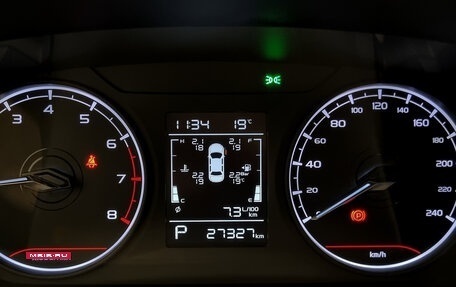 Geely Emgrand, 2023 год, 1 620 000 рублей, 9 фотография