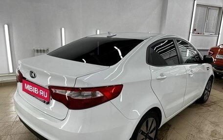 KIA Rio III рестайлинг, 2013 год, 848 000 рублей, 4 фотография