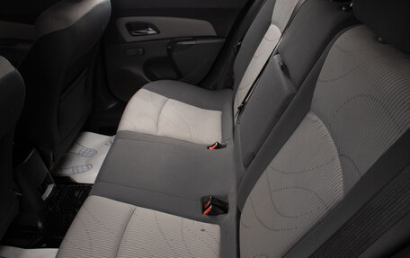 Chevrolet Cruze II, 2010 год, 519 000 рублей, 16 фотография