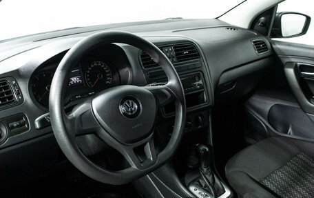 Volkswagen Polo VI (EU Market), 2017 год, 1 199 700 рублей, 11 фотография