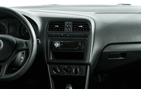 Volkswagen Polo VI (EU Market), 2017 год, 1 199 700 рублей, 14 фотография