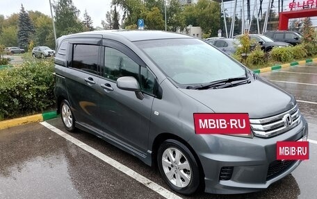 Honda Freed I, 2010 год, 1 000 000 рублей, 4 фотография